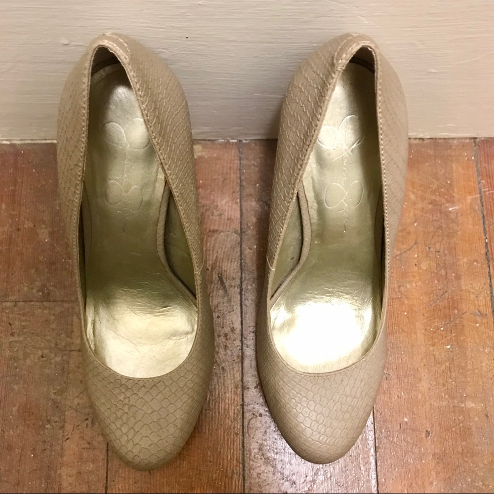 Jessica Simpson Pumps